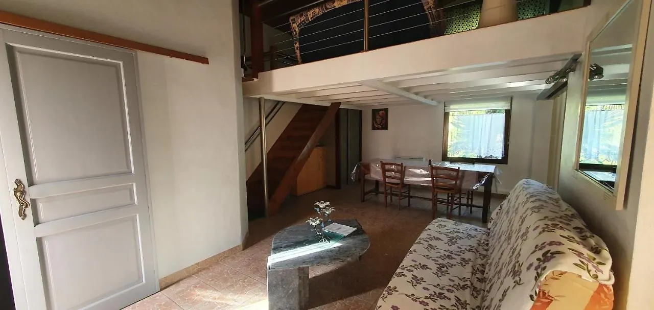 Bouloc  Maison Entiere Stylee Loft Le Pas Sage Bouloc (Haute-Garonne)
